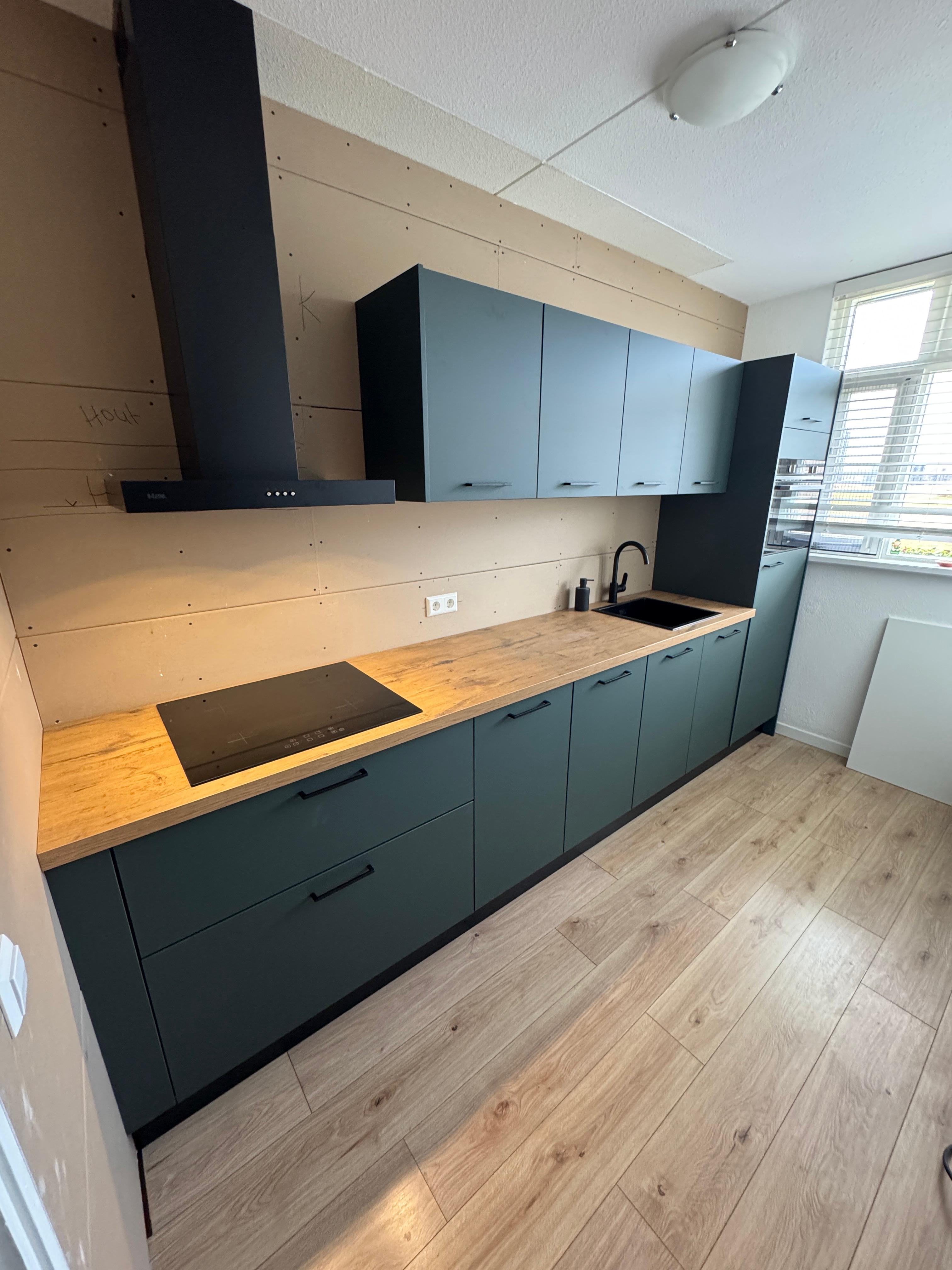 Keuken geplaatst in Almere